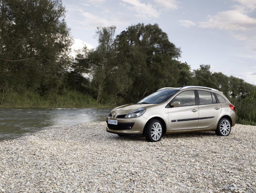  Renault Clio Estate 2007 года  (фото 38 из 50)
